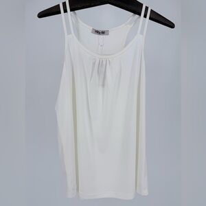 Hibelle Women’s Medium Ivory Sleeveless Racerback Swing Top NWT